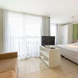  Apartamento Condomínio Beira Mar Golden Tower Brasil